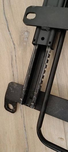 Toyota MR2 Roadster /MRS ZZW30 lower seat rail