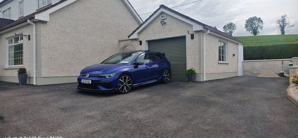Golf R