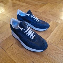 Trainers - Common People