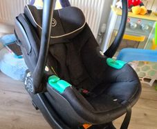 ickle baby car seat
