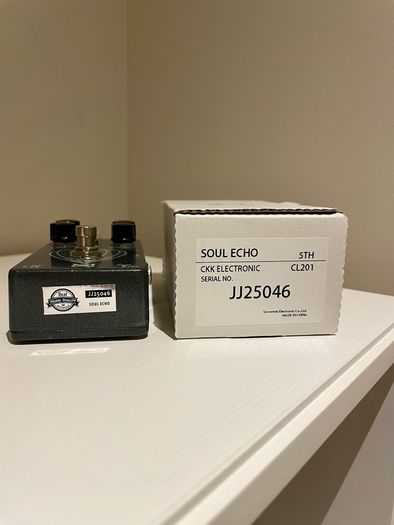 CKK Electronic Soul Echo tape delay/boost