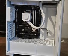 Asus Tuf Gaming B850-PLUS Wifi Motherboard, Amd ryzen 7 9700X Processor, 16GB Corsair DDR5 Vengence RGB Ram, 850W Corsair Fully-Modular PSU
