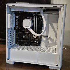Asus Tuf Gaming B850-PLUS Wifi Motherboard, Amd ryzen 7 9700X Processor, 16GB Corsair DDR5 Vengence RGB Ram, 850W Corsair Fully-Modular PSU