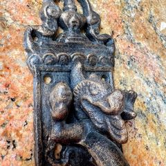 Gothic dragon door handle