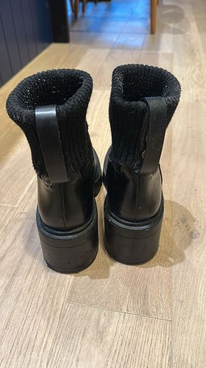 shose