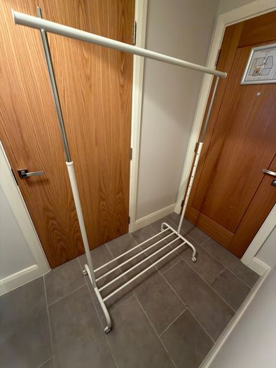 clothes rack stand