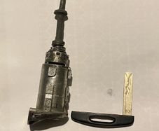 Renault Megane 3 Front Door Lock Cylinder and Key