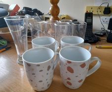JOB LOT of 4 mugs(set) and 6 glasses