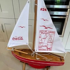 Coca Cola 1988 Boat