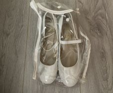 paul costello shoes and tiara