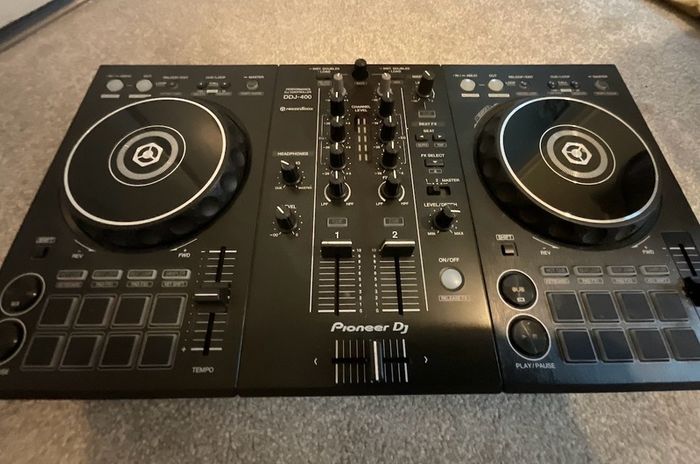 Pioneer DDJ-400