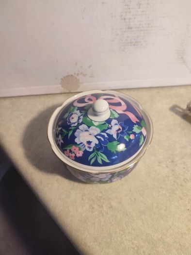 Vintage Otagiri Trinket Box Blue Gold trim Round Floral Fraser Collection Japan