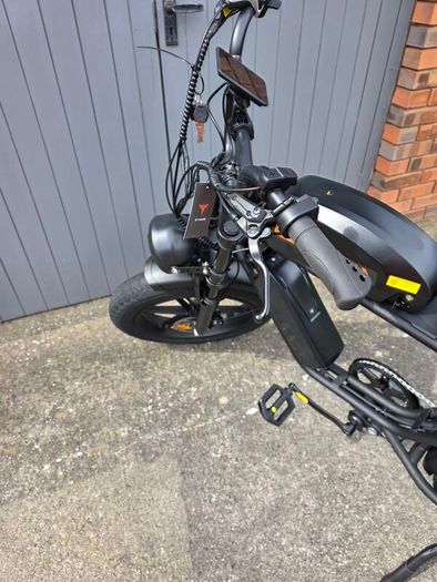 electric bike ENGWE M1 ,brand new in a box , delivery available.