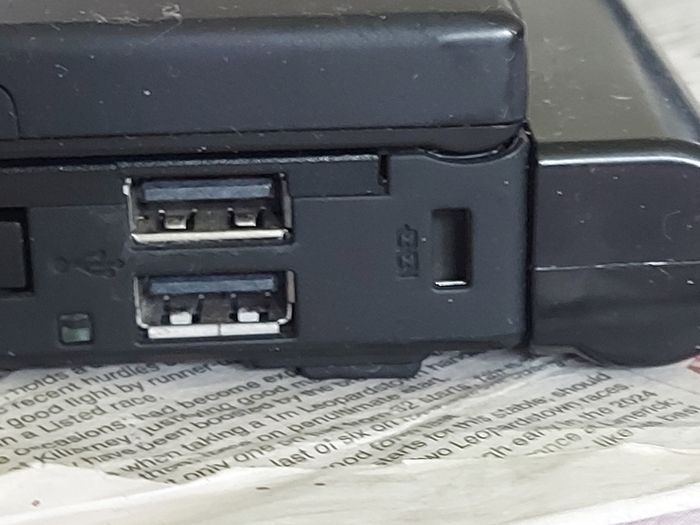 Lenovo T60p IBM Thinkpad, in excellent cosmetic condition, Battery is Good but states Error with Date & Time, and displays Lock Sign