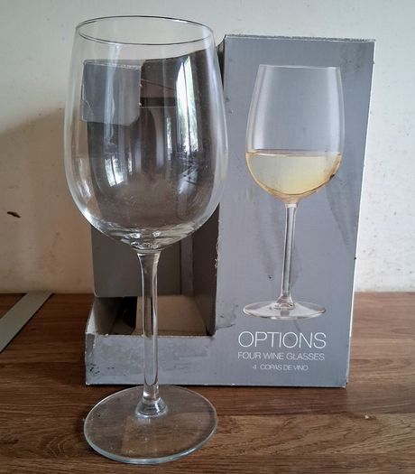 2 Wine Glasses - Dunnes Stores
