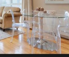 dining room table and chairs