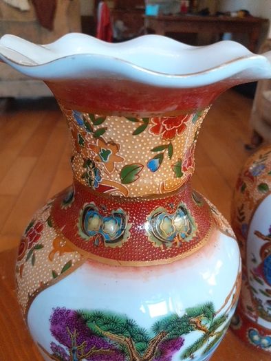 Chinese Vases.