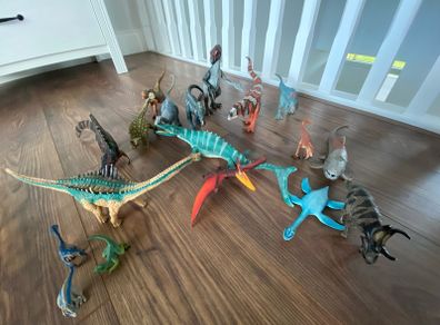 Schleich dinosaur large collection