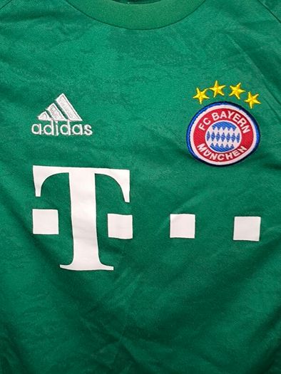 kids Bayern Munich neuer jersey age 4