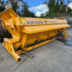2016 Econ gritter body