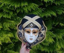 27cm blue venitian mask postage possible