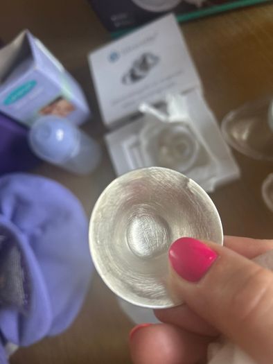 Starter Bundle- Elvie Stride 2 Wearable breast pump & Accessories