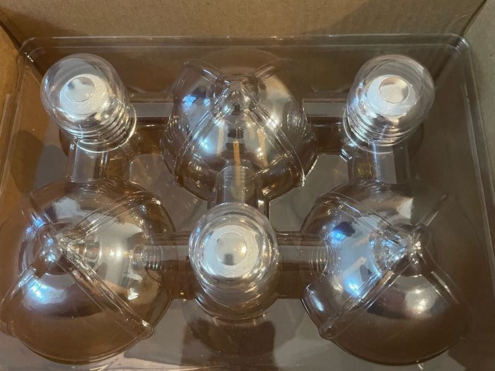 Industrial light fitting and bulbs