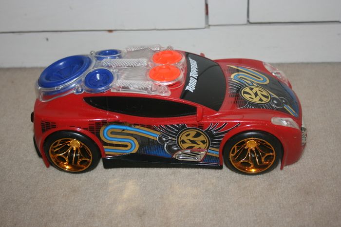 Hot Wheels Monster Action 11" Road Ripper