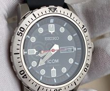 Seiko X Icom 60th Anniversary Limited Edition 200m Diver's Watch