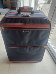 Large Samsonite Suitcase