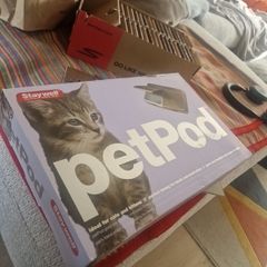 PetPod automatic pet feeder