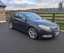 Vauxhall Insignia 2011