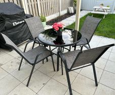 Round table and 4 chairs
