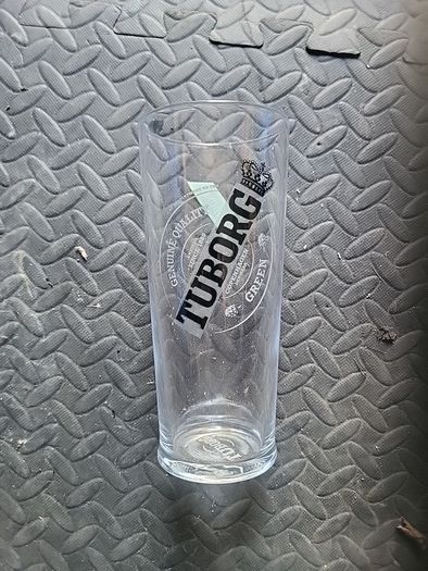 24 x tuborg pints new