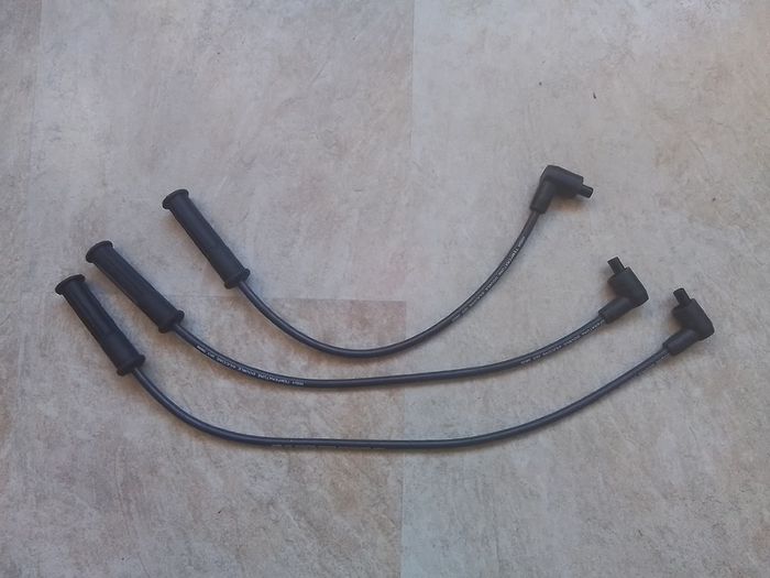 3.Spark Plug Ignition Leads.