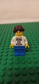 Lego Parisian restaurant minifigure