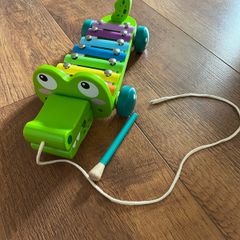 Xylophone Crocodile pull along toddler toy