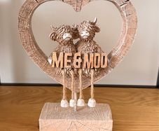 Love Decoration Highland cows