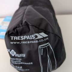 Kids waterproof pack away trousers - Age 11/12