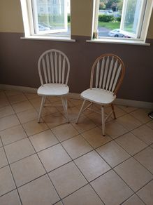 Chairs free x2
