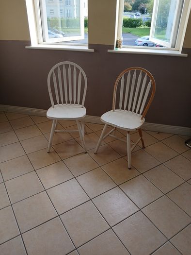 Chairs free x2