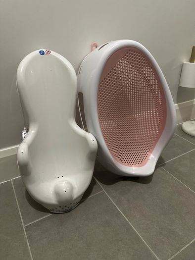 2 Baby bath seats