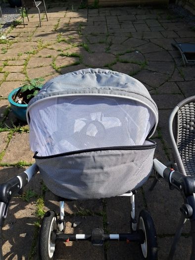 baby stroller