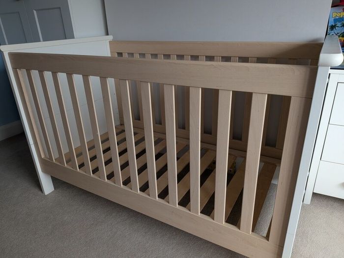 Cotbed