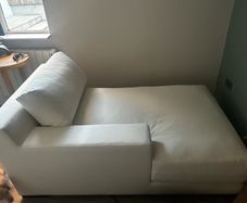 Pottery barn chaise long