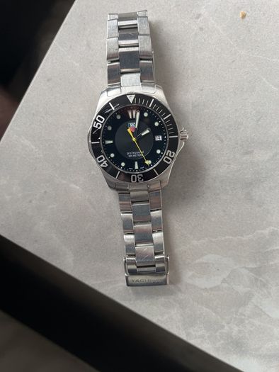 tag heuer aquaracer 39 mm