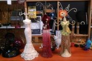 Jewellery stands