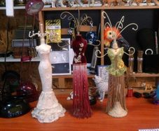 Jewellery stands