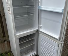 Fridge freezer