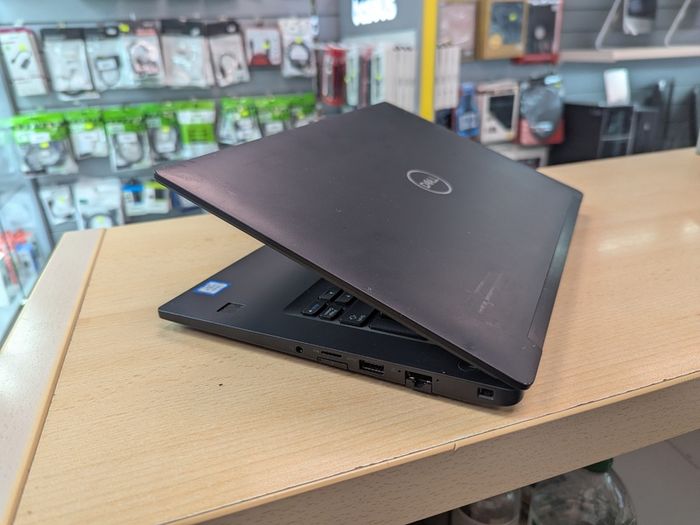Dell Latitude 7490